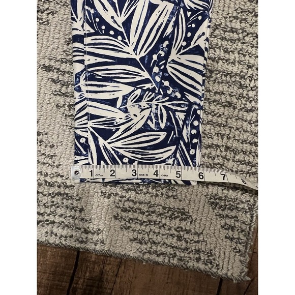 J.Mclaughlin Printed Leaves Jeans Size 6 - Picture 9 of 14